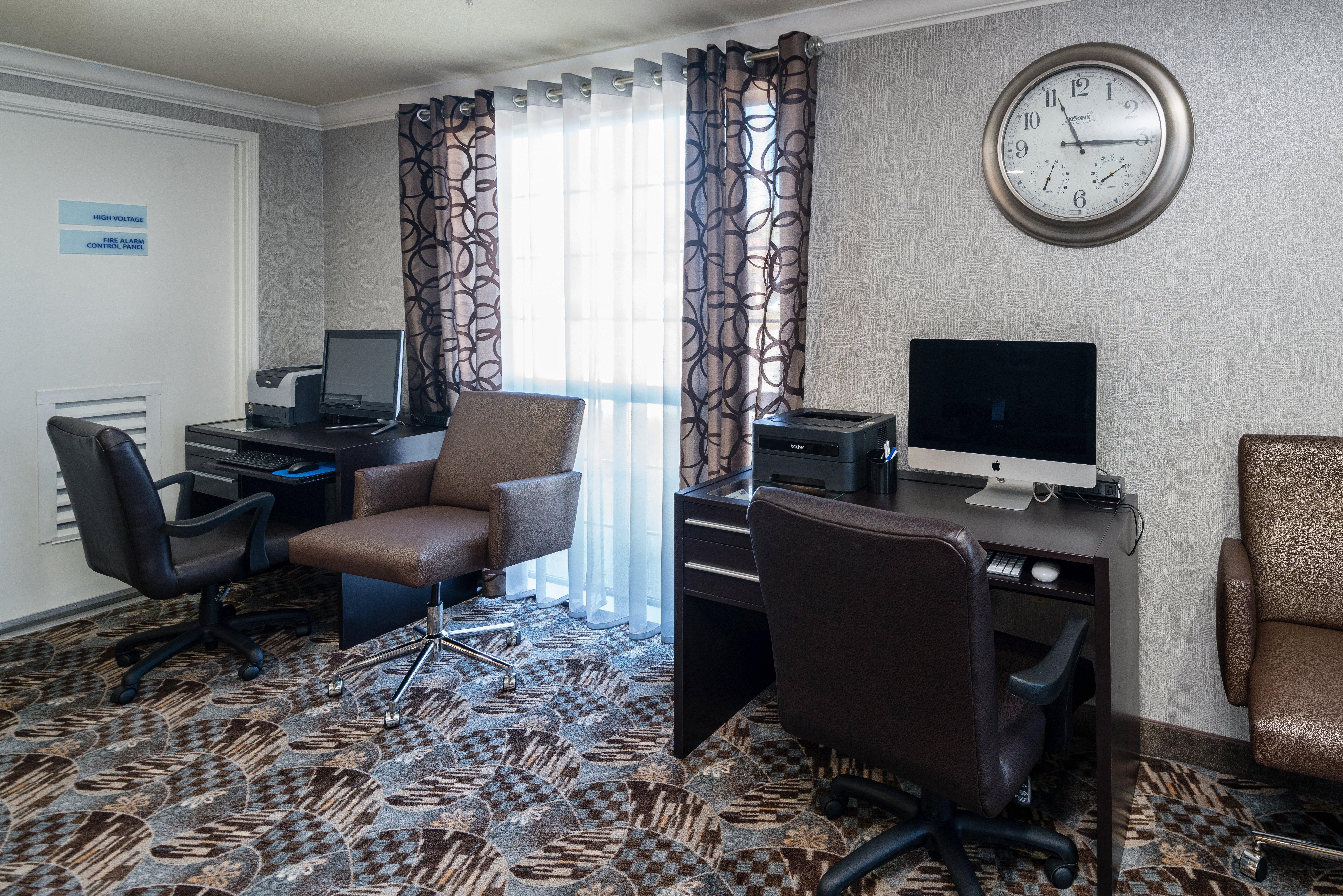 Holiday Inn Express & Suites Santa Clara By Ihg Екстериор снимка