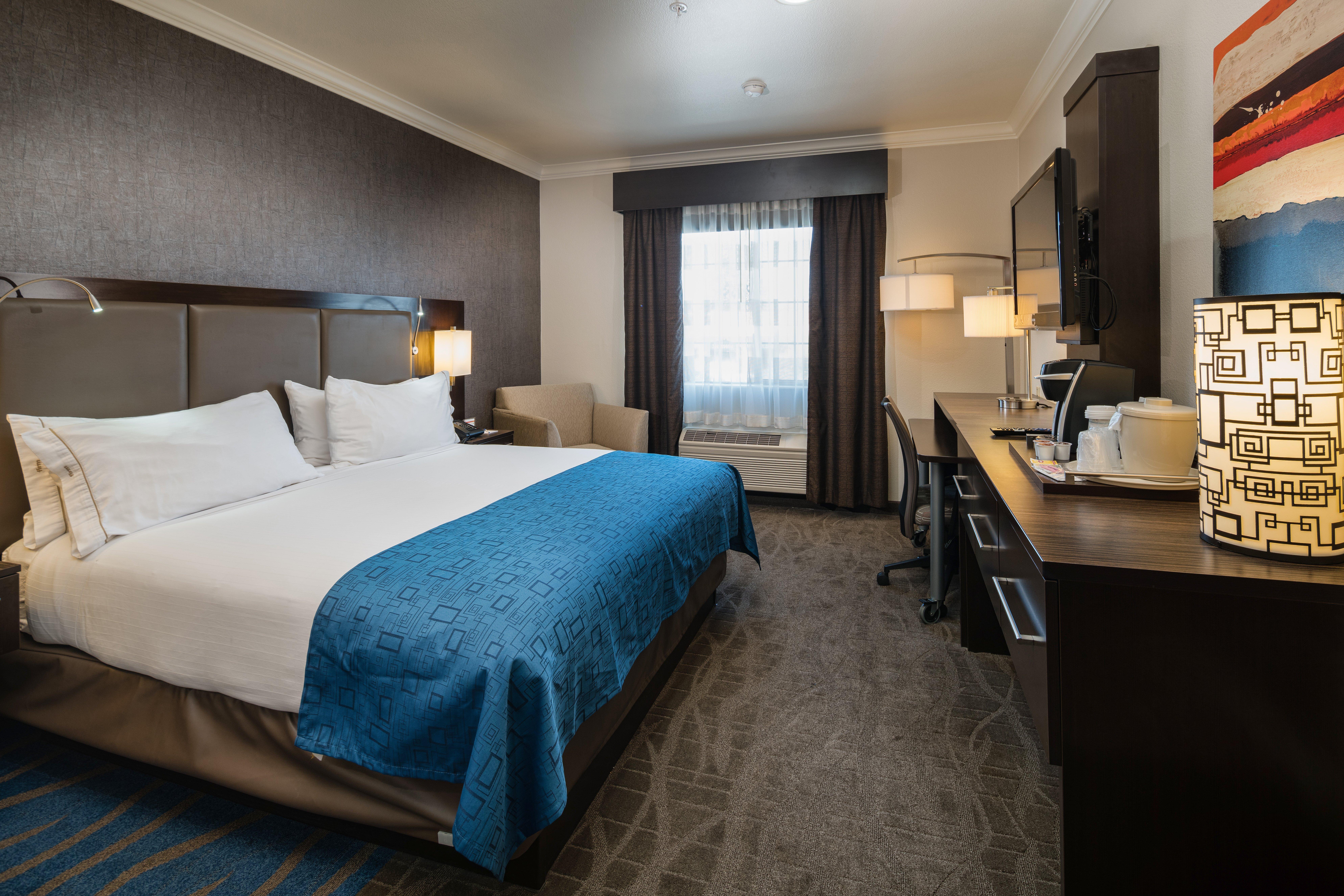 Holiday Inn Express & Suites Santa Clara By Ihg Екстериор снимка